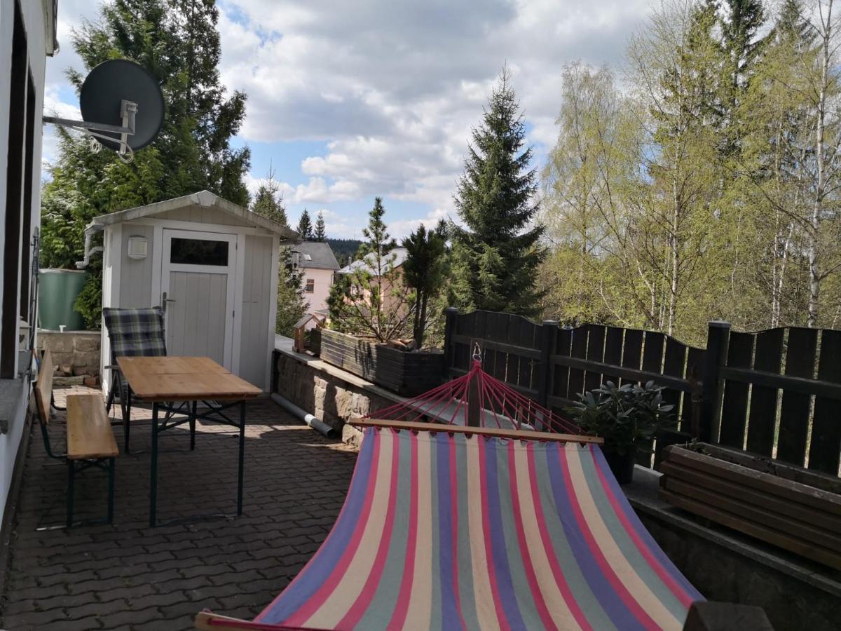 Ferienwohnung ERZGRÜN - Aktiv und entspannt im Grünen Zwönitz Exterior foto